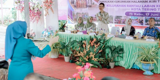 Kahiyang Ayu Apresiasi Program AKU HATINYA PKK di Tebingtinggi